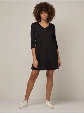 Wool& black v-neck 3/4 sleeve swing dress merino wool size Medium Long